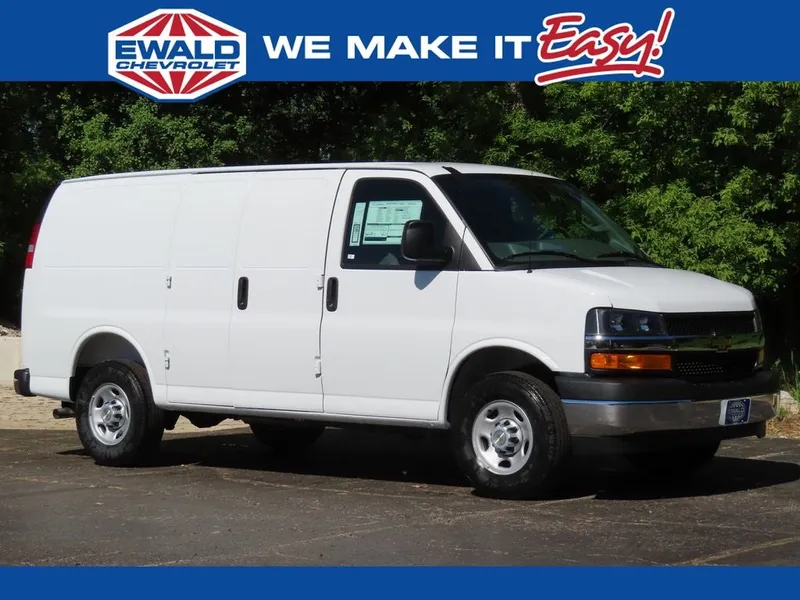 2026 Chevrolet Express 2500 Work Van Cargo in Summit White — front three-quarter view