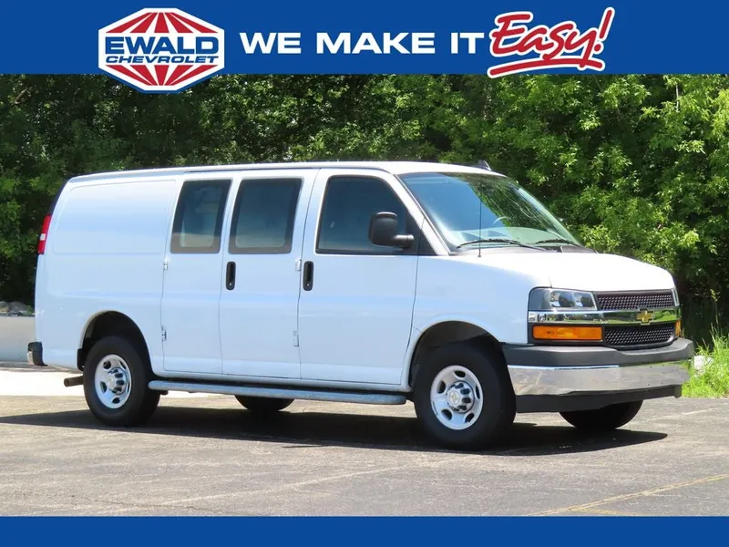2024 Chevrolet Express 2500 Work Van Cargo in Summit White — front three-quarter view
