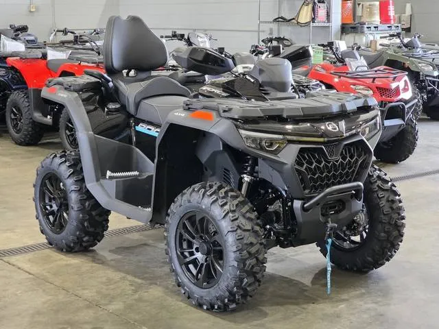 2026 CFMOTO CFORCE 800 Touring — front three-quarter view