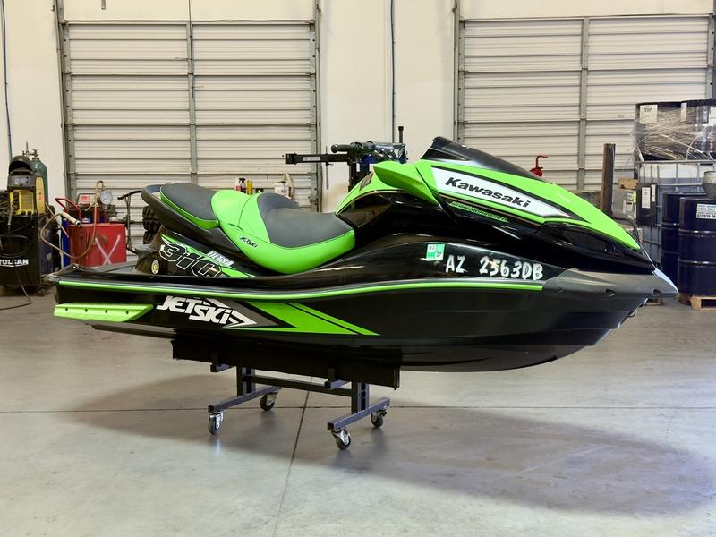 2021 Kawasaki Ultra 310R