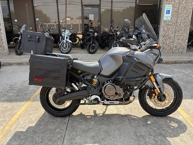 2013 Yamaha Super Tenere® — front three-quarter view