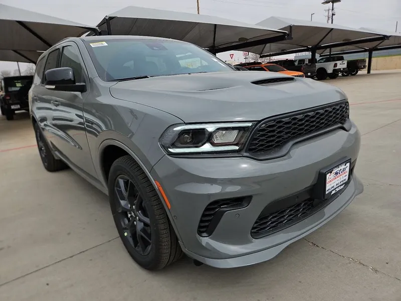 2026 Dodge Durango GT Plus HEMI V8 in Destroyer Gray Clearcoat — front three-quarter view