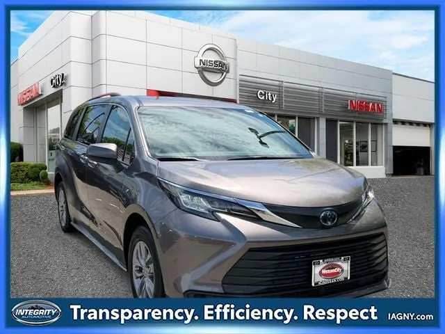 2022 Toyota Sienna LE 8 Passenger in Predawn Gray Mica — front three-quarter view