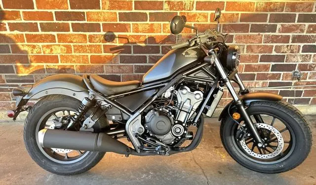 2025 Honda® Rebel 500 — front three-quarter view