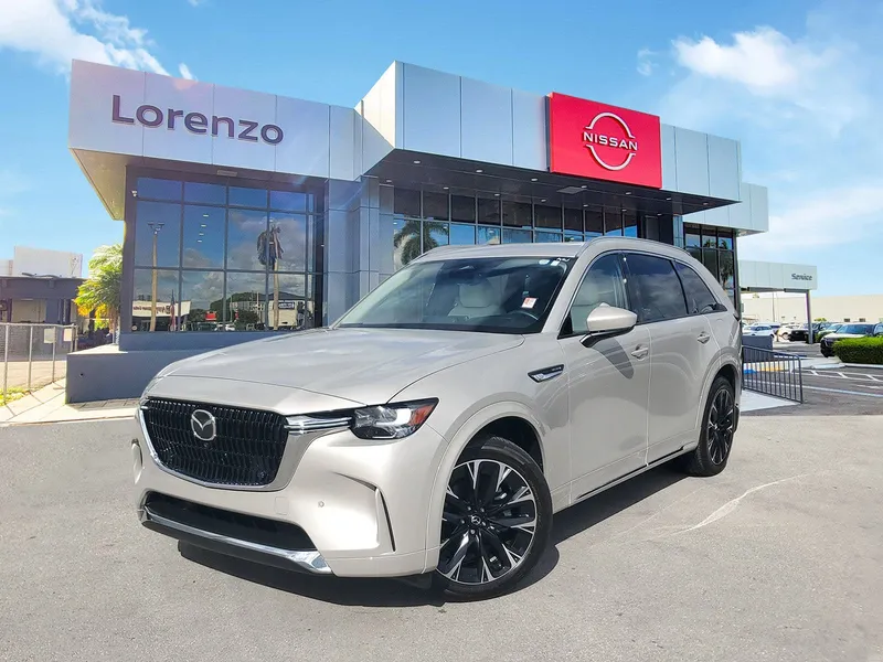 2025 Mazda Mazda CX-90 S Premium Plus Package 4WD in Platinum Quartz — front three-quarter view