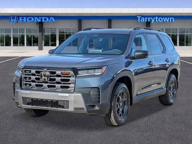2026 Honda Pilot AWD TrailSport in Smoke Blue Pearl — front three-quarter view