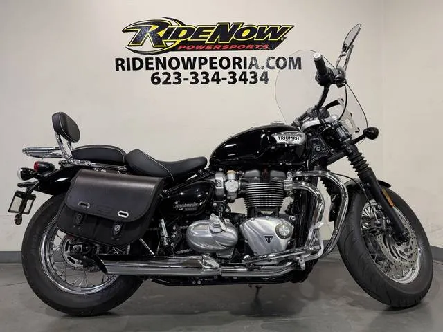 2024 Triumph SPEEDMASTER — front three-quarter view