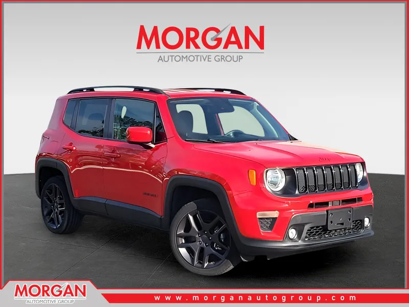 2022 Jeep Renegade Latitude in Red — front three-quarter view