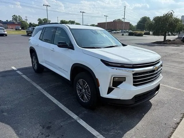 2025 Chevrolet Traverse — rear three-quarter view