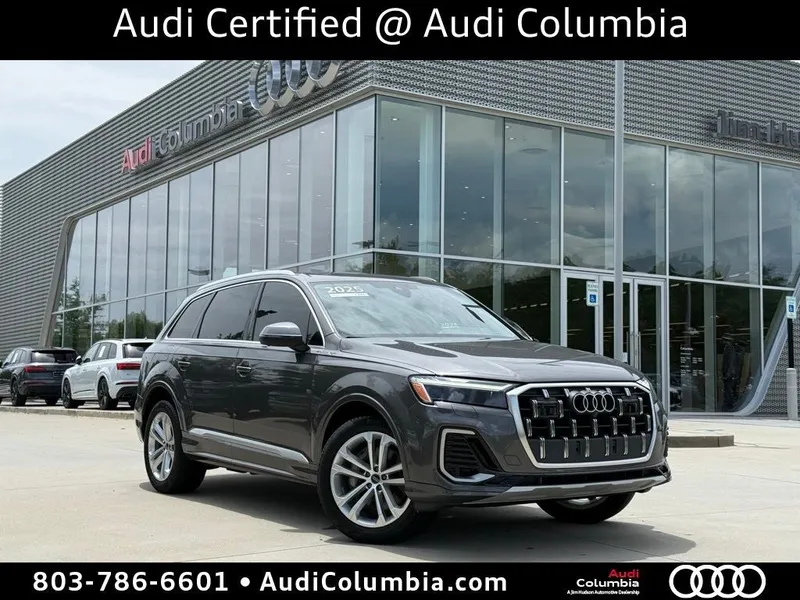 2025 Audi Q7 45 Premium Plus quattro in Samurai Gray Metallic — front three-quarter view