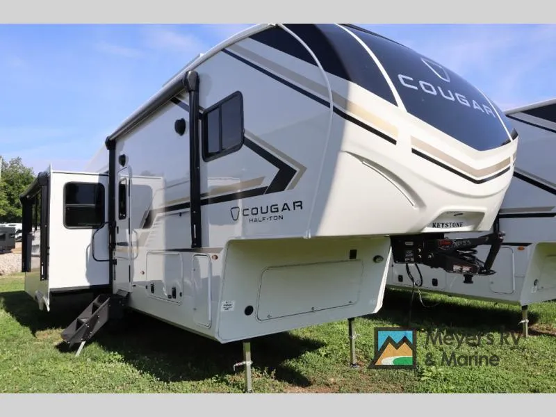 2027 Keystone RV Cougar Half-Ton 28RLI — front three-quarter view