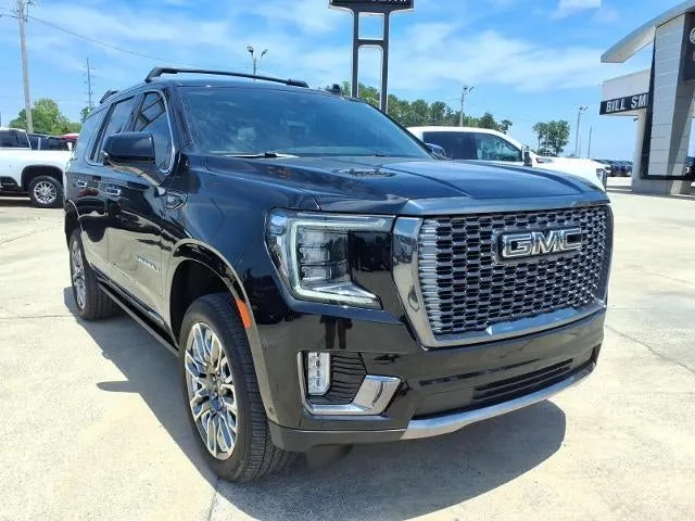 2024 GMC Yukon Denali Ultimate in Onyx Black — front three-quarter view