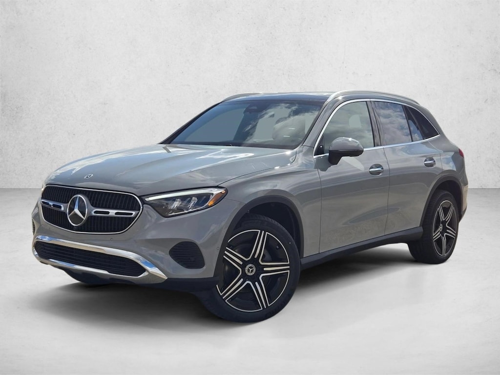 2026 Mercedes-Benz GLC 300 GLC 300 SUV in MANUFAKTUR Alpine Gray — front three-quarter view