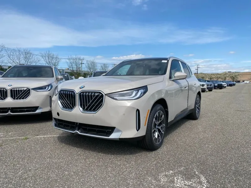 2026 BMW X3 30 xDrive in Dune Grey Metallic — front three-quarter view