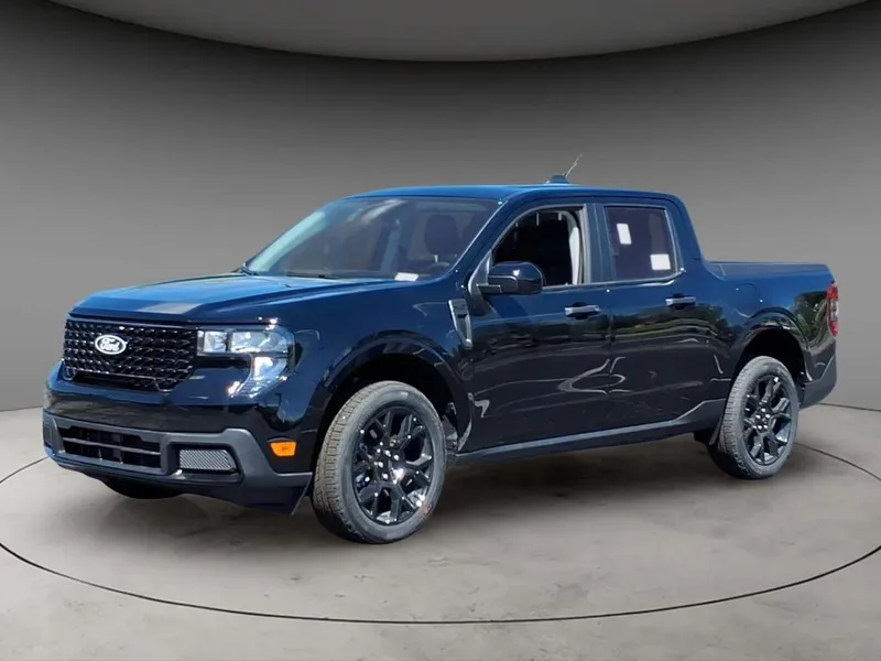 2026 Ford Maverick XLT in Shadow Black — front three-quarter view