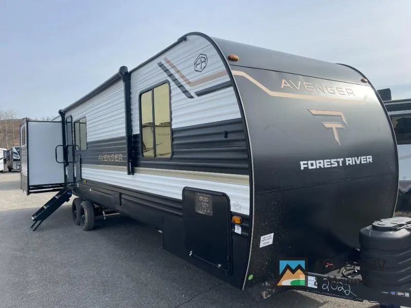 2026 Prime Time RV Avenger 30PO — front three-quarter view