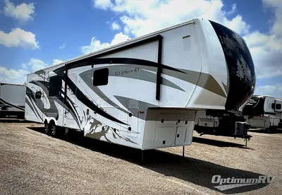 2021 Redwood RV Redwood