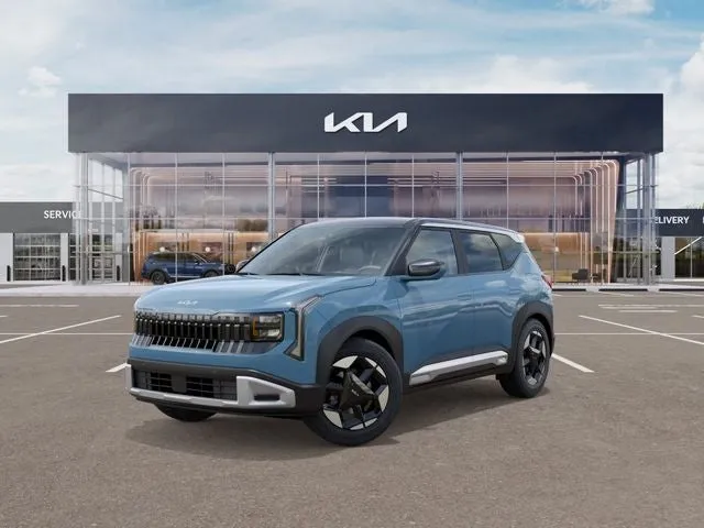 2027 Kia Seltos S in Frost Blue/Black Roof — front three-quarter view