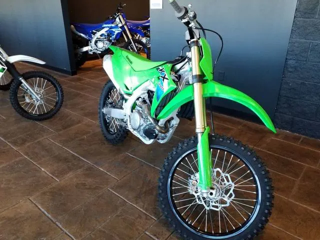2026 Kawasaki KX™250 — front three-quarter view