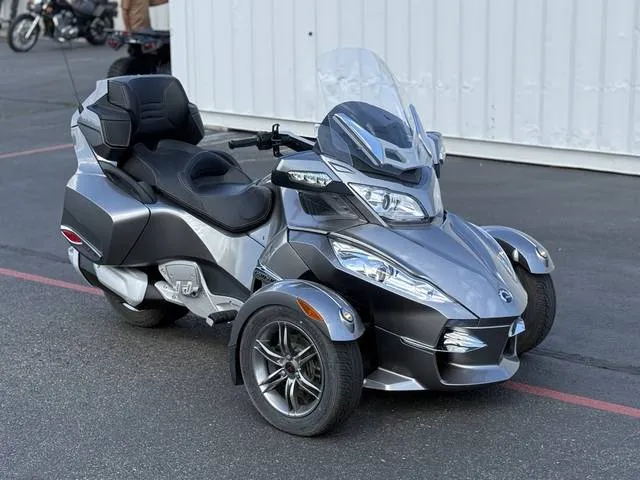 2012 Can-Am® B5CA — front three-quarter view
