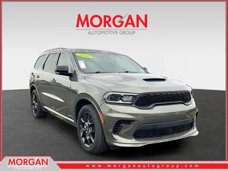 2026 Dodge Durango GT Plus HEMI V8 in Green — front three-quarter view