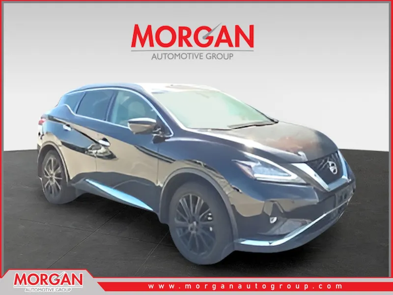 2023 Nissan Murano Platinum in Black — front three-quarter view