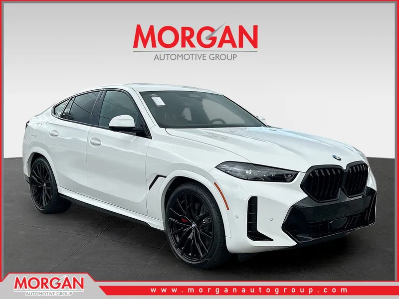 2027 BMW X6 xDrive40i in Alpine White — front three-quarter view