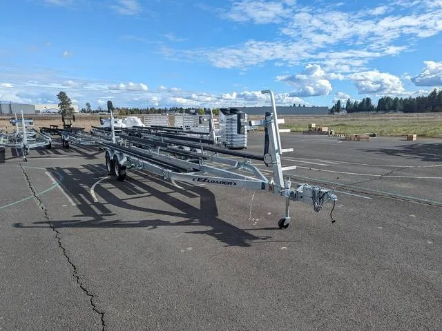 2024 EZ Loader T96PS 24-26 5200 — front three-quarter view