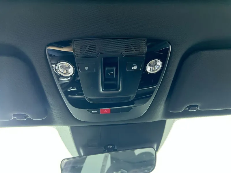 2026 Kia K5 — photo 20 view