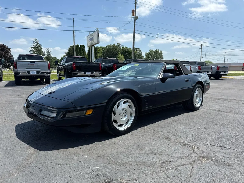 1996 Chevrolet Corvette Base in Black — front three-quarter view