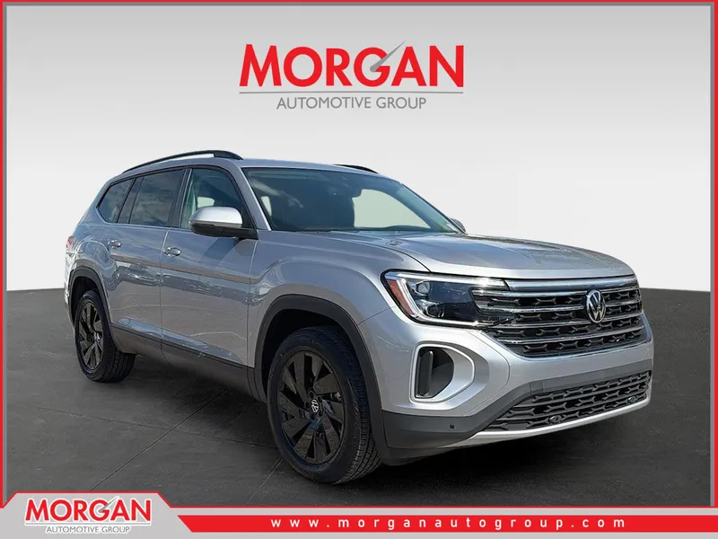2026 Volkswagen Atlas 2.0T SE w/Technology in Mist — front three-quarter view