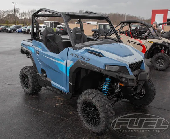 2026 Polaris® General 1000 Premium — front three-quarter view