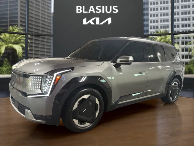 2024 Kia EV9 Land in Pebble Gray — front three-quarter view