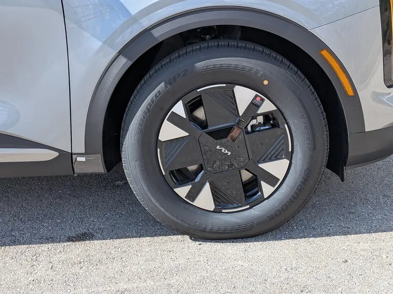 2026 Kia Sportage Hybrid — photo 11 view