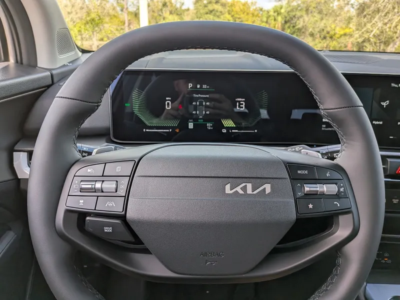 2026 Kia Sportage Hybrid — photo 29 view