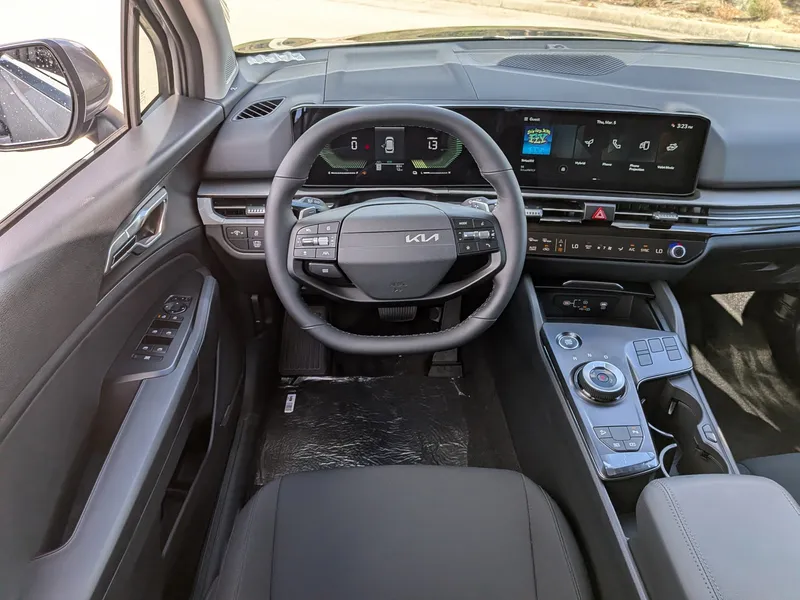 2026 Kia Sportage Hybrid — photo 19 view