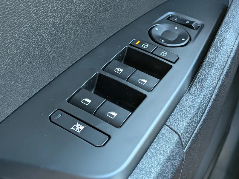 2026 Kia Sportage Hybrid — photo 25 view