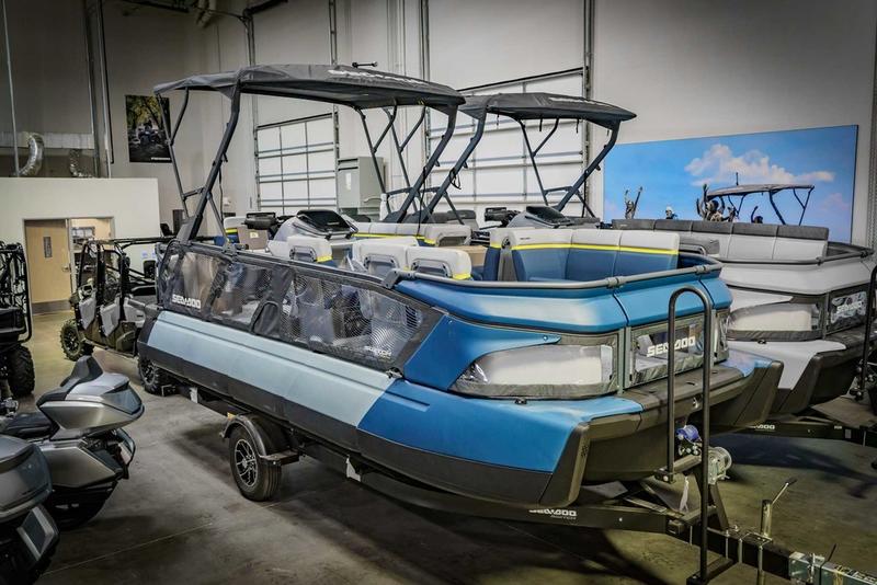 2026 Sea-Doo Switch Cruise Limited 18 - 300 hp Painted