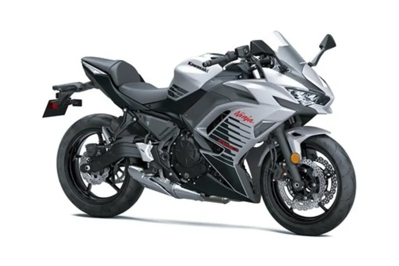 2026 Kawasaki Ninja 650 ABS — front three-quarter view