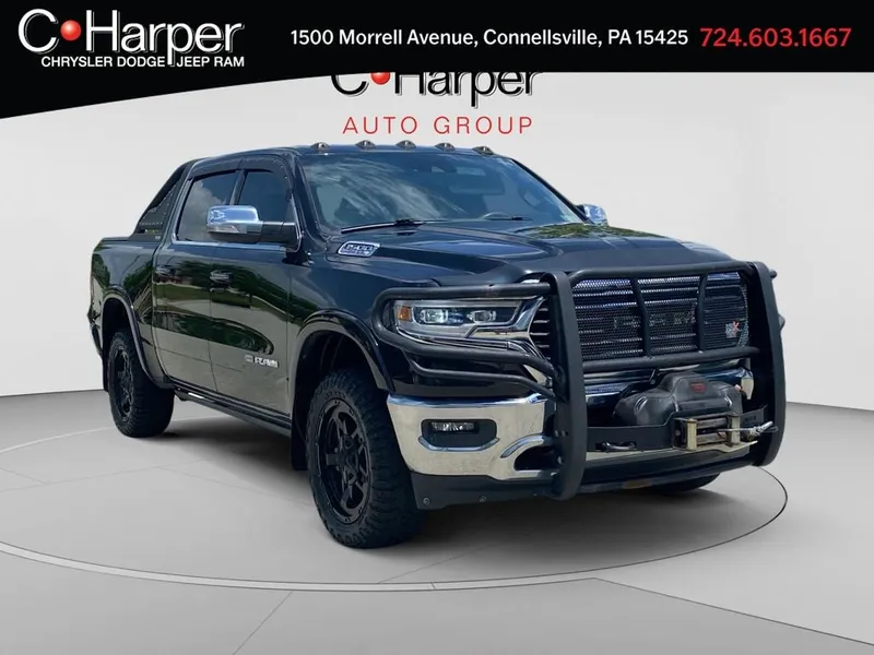 2019 RAM 1500 Limited in Diamond Black Crystal Pearlcoat — front three-quarter view