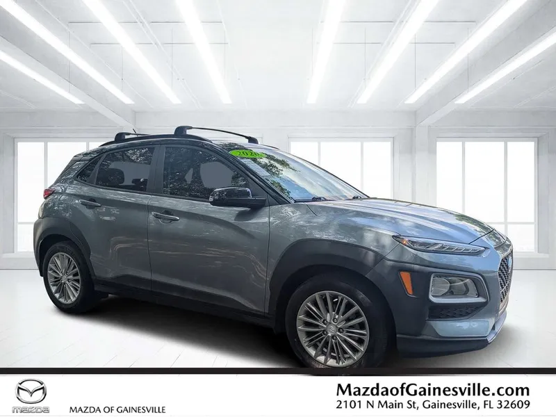 2020 Hyundai Kona SEL in Silver — front three-quarter view