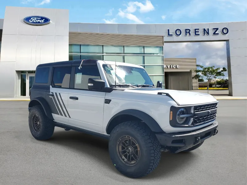 2025 Ford Bronco — rear three-quarter view