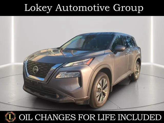 2021 Nissan Rogue SV in Gun Metallic — front three-quarter view