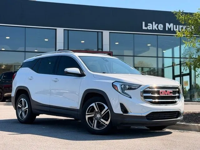 2021 GMC Terrain SLT in Summit White — front three-quarter view
