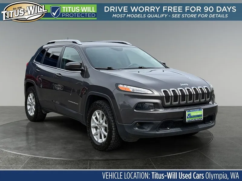 2018 Jeep Cherokee Latitude Plus in Granite Crystal Metallic Clearcoat — front three-quarter view