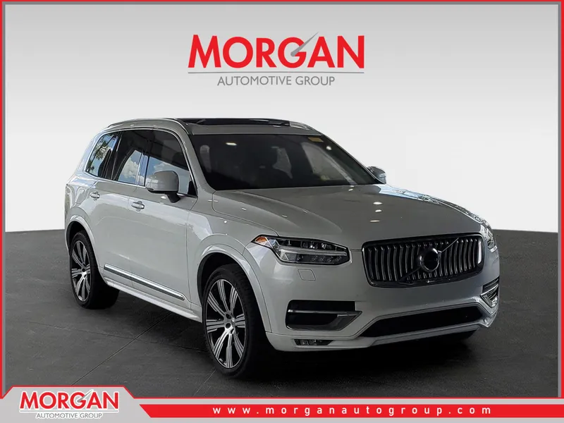 2021 Volvo XC90 Inscription in Crystal White — front three-quarter view
