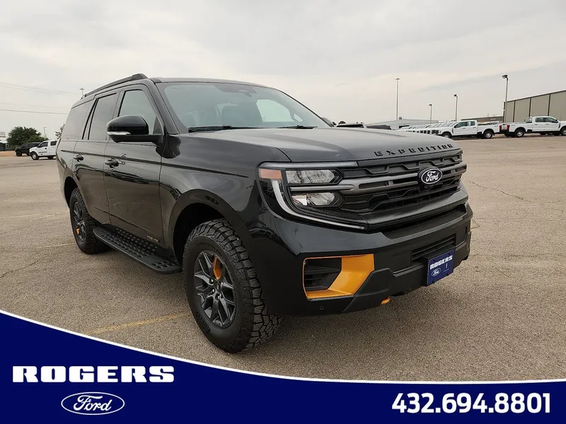 2027 Ford Expedition Tremor in Black Metallic — front three-quarter view
