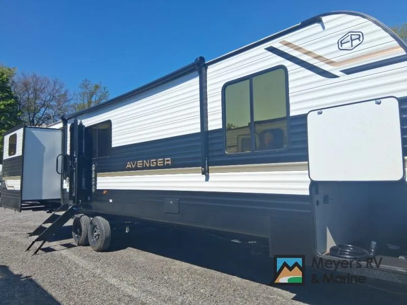 2026 Prime Time RV Avenger 30PO — front three-quarter view
