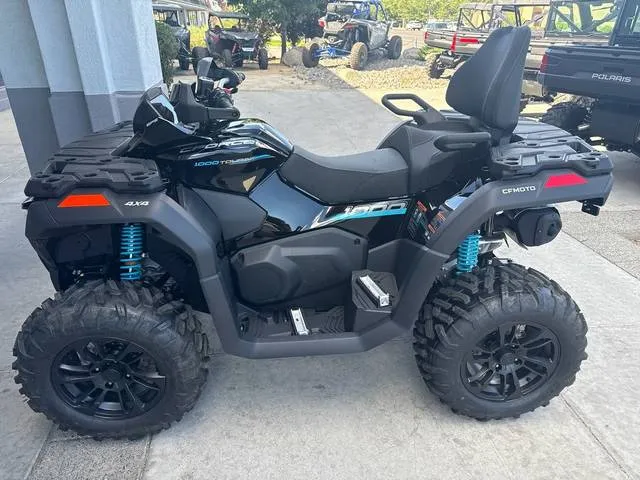 2026 CFMOTO CFORCE 1000 Touring — front three-quarter view