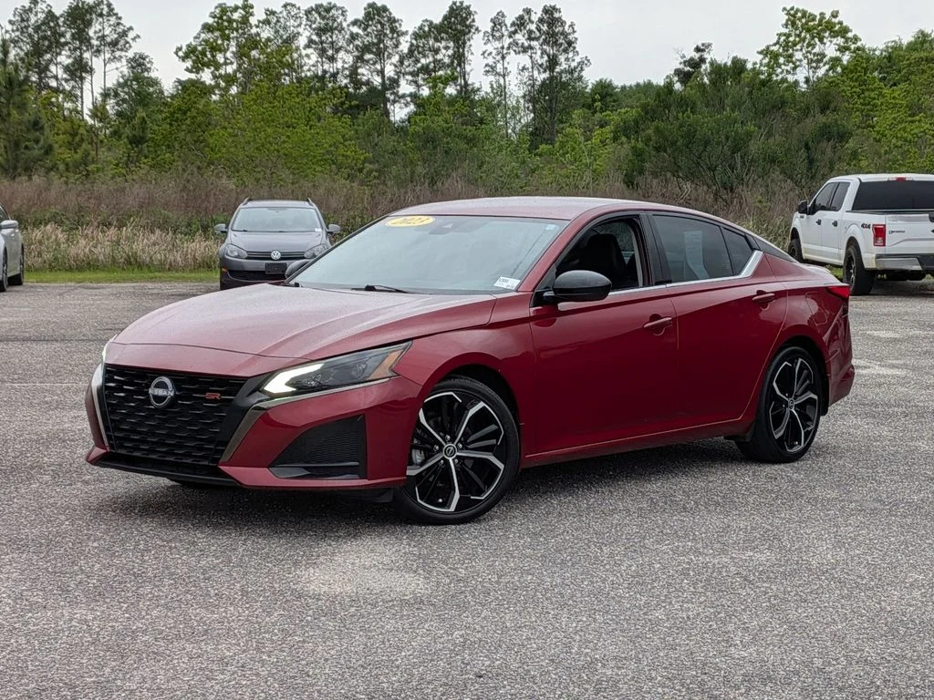 2023 Nissan Altima 2.5 SR in Red — front three-quarter view